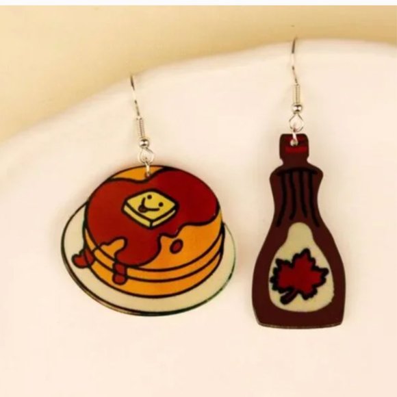 ⭐️❤️FREE Bread Maple Syrup Pancakes Snack Hipster Hippie Graphic Drop Earrings - Picture 3 of 9